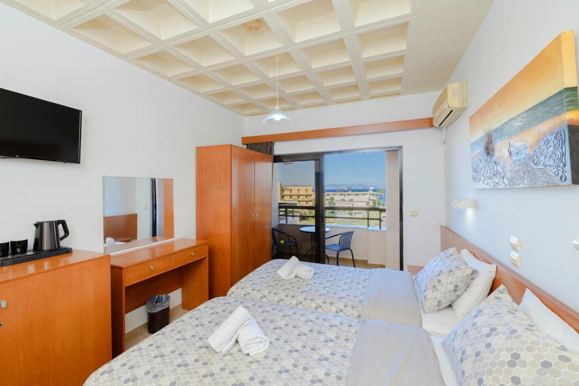 Heleni Beach Hotel Ialysos  Bagian luar foto