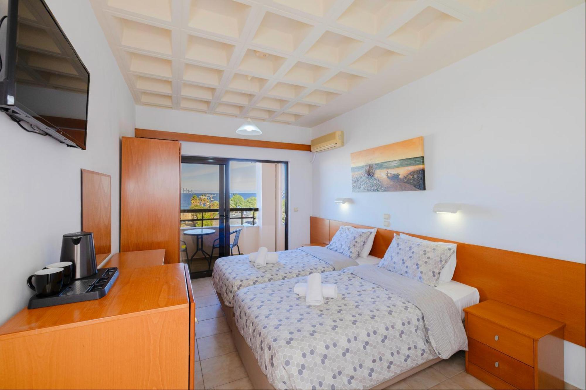 Heleni Beach Hotel Ialysos  Bagian luar foto