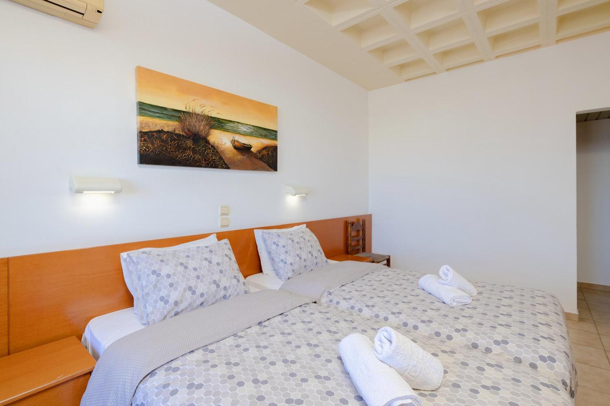 Heleni Beach Hotel Ialysos  Bagian luar foto