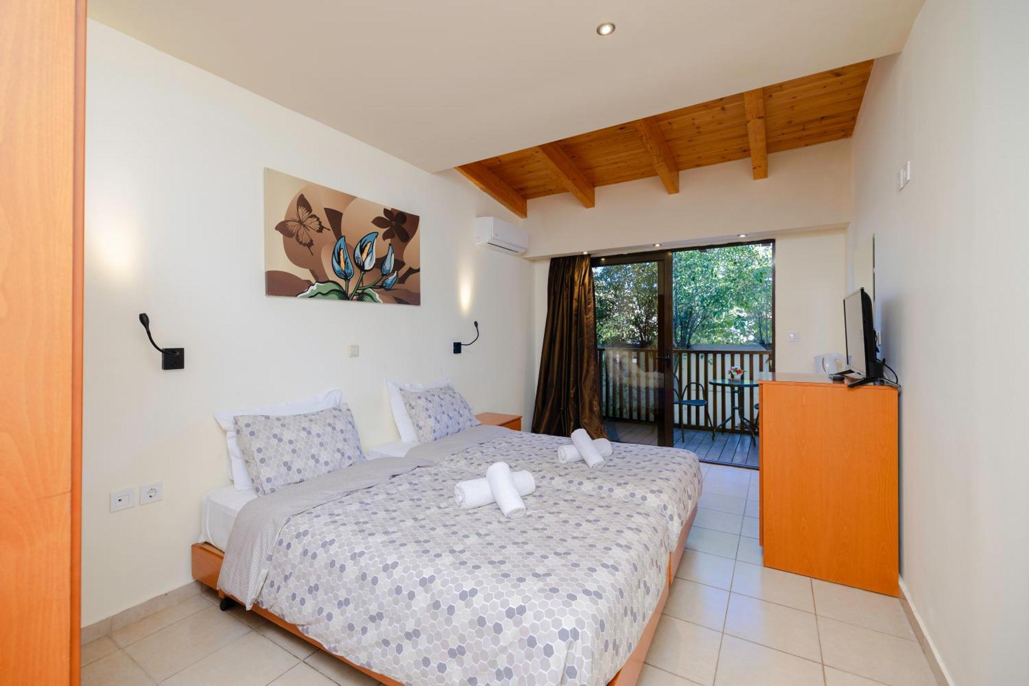Heleni Beach Hotel Ialysos  Bagian luar foto
